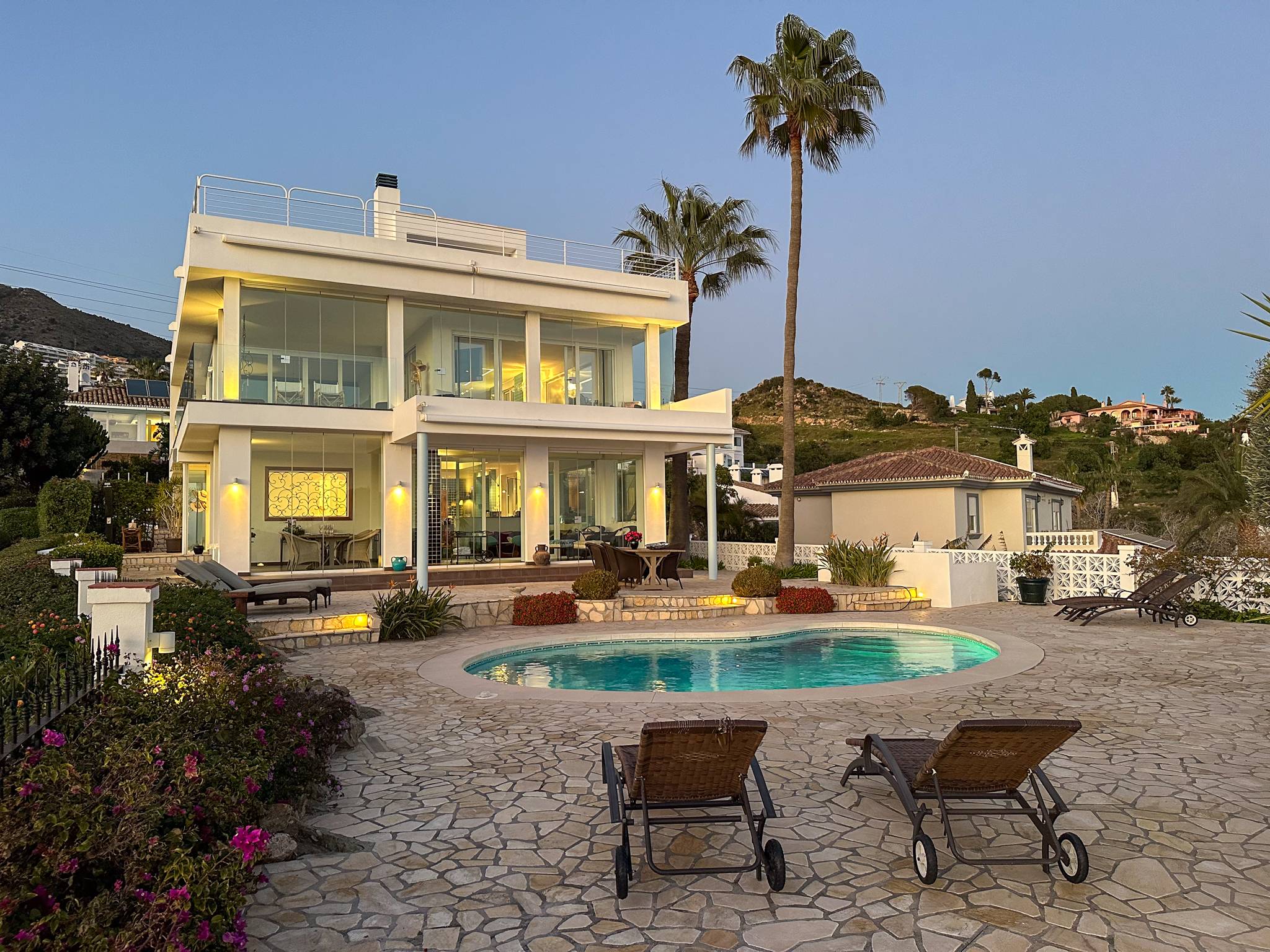 Luxury Villa in La Capellanía – Private Pool & Stunning Sea Views