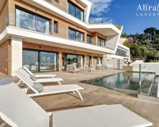 House Detached Villa in La Herradura 