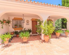 House Detached Villa in Pinares de San Antón 