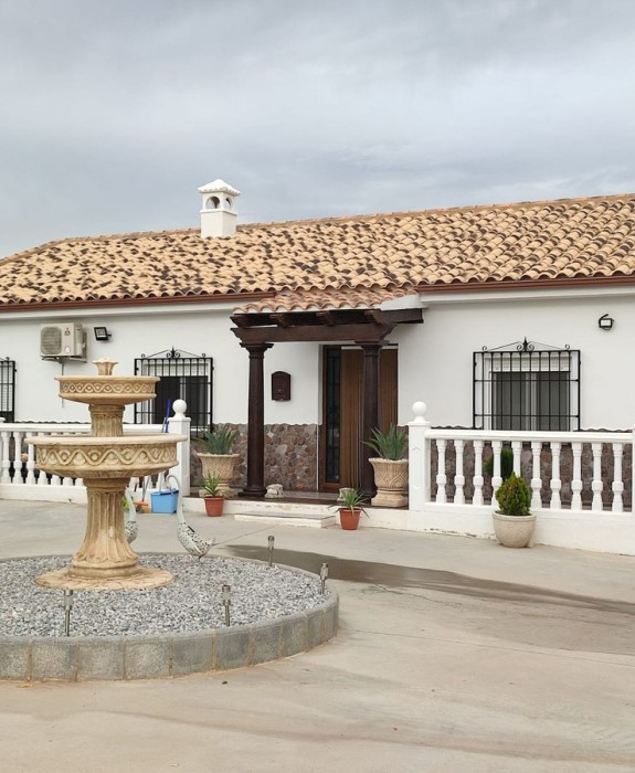 House Finca - Cortijo in Freila 