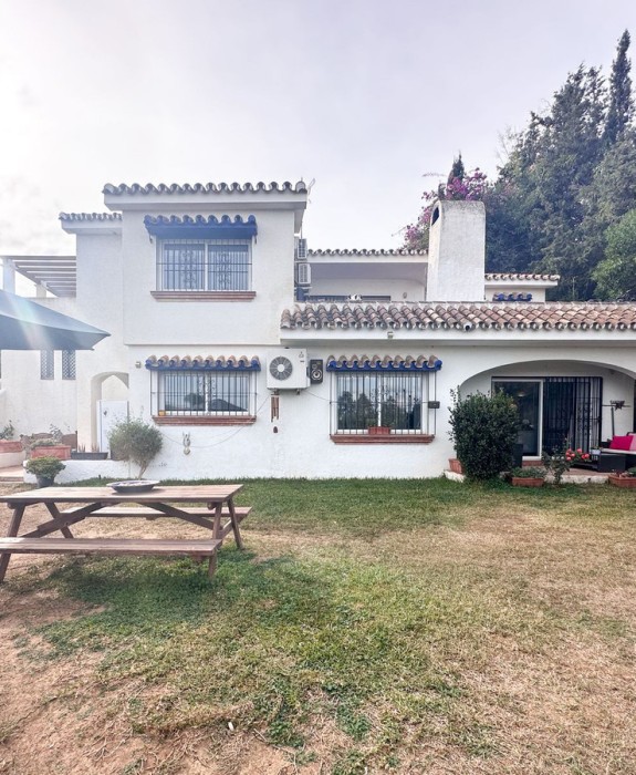 Villa - Detached in Cerros del Aguila Costa del Sol