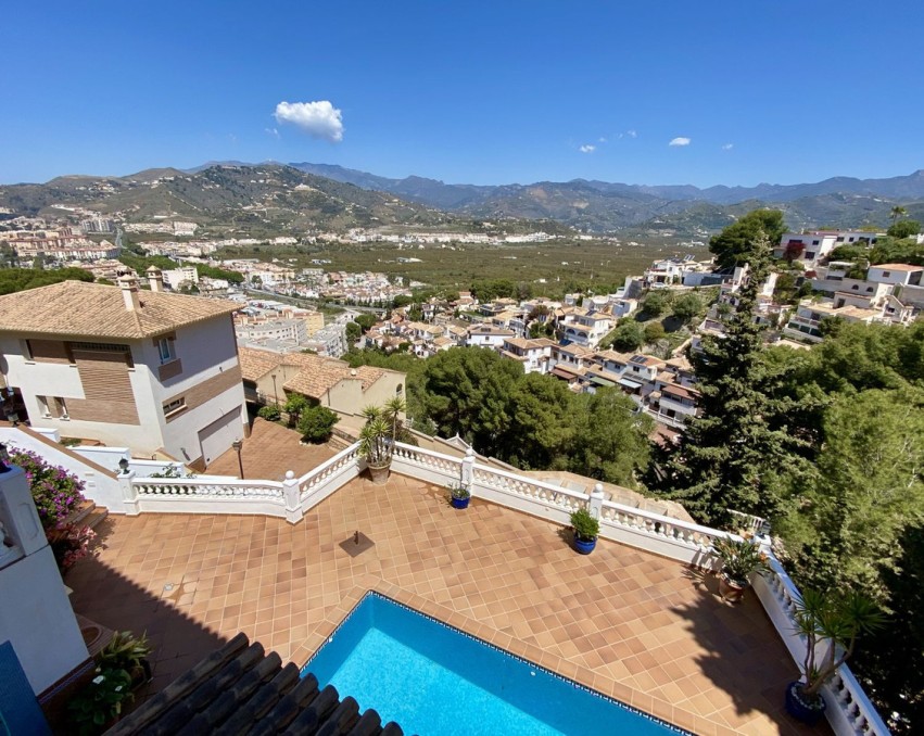 House Detached Villa in Almuñecar 