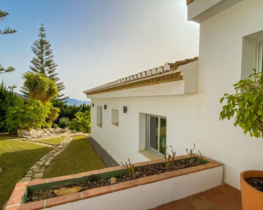 House Detached Villa in Almuñecar 