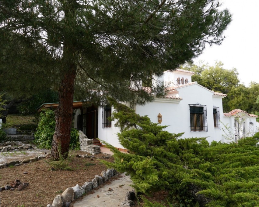 Hus Fritliggende Villa in Alhama de Granada 