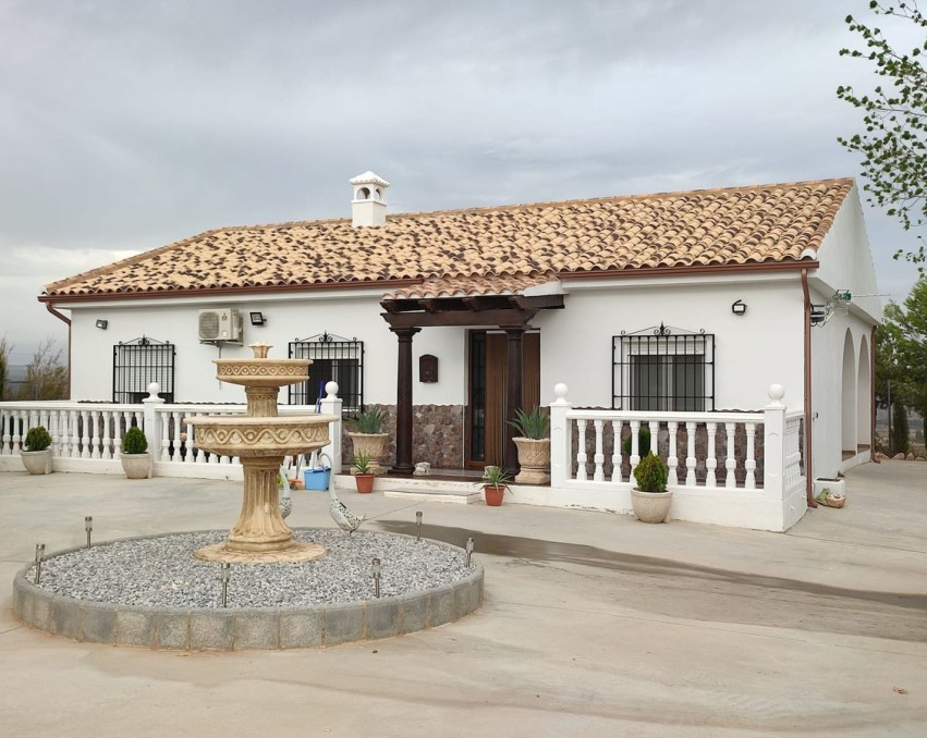 House Finca - Cortijo in Freila 